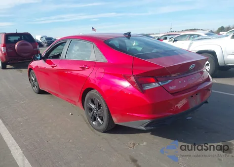 2023 Hyundai Elantra Sel z USA, uszkodzony, nr VIN 5NPLM4AG4PH119364